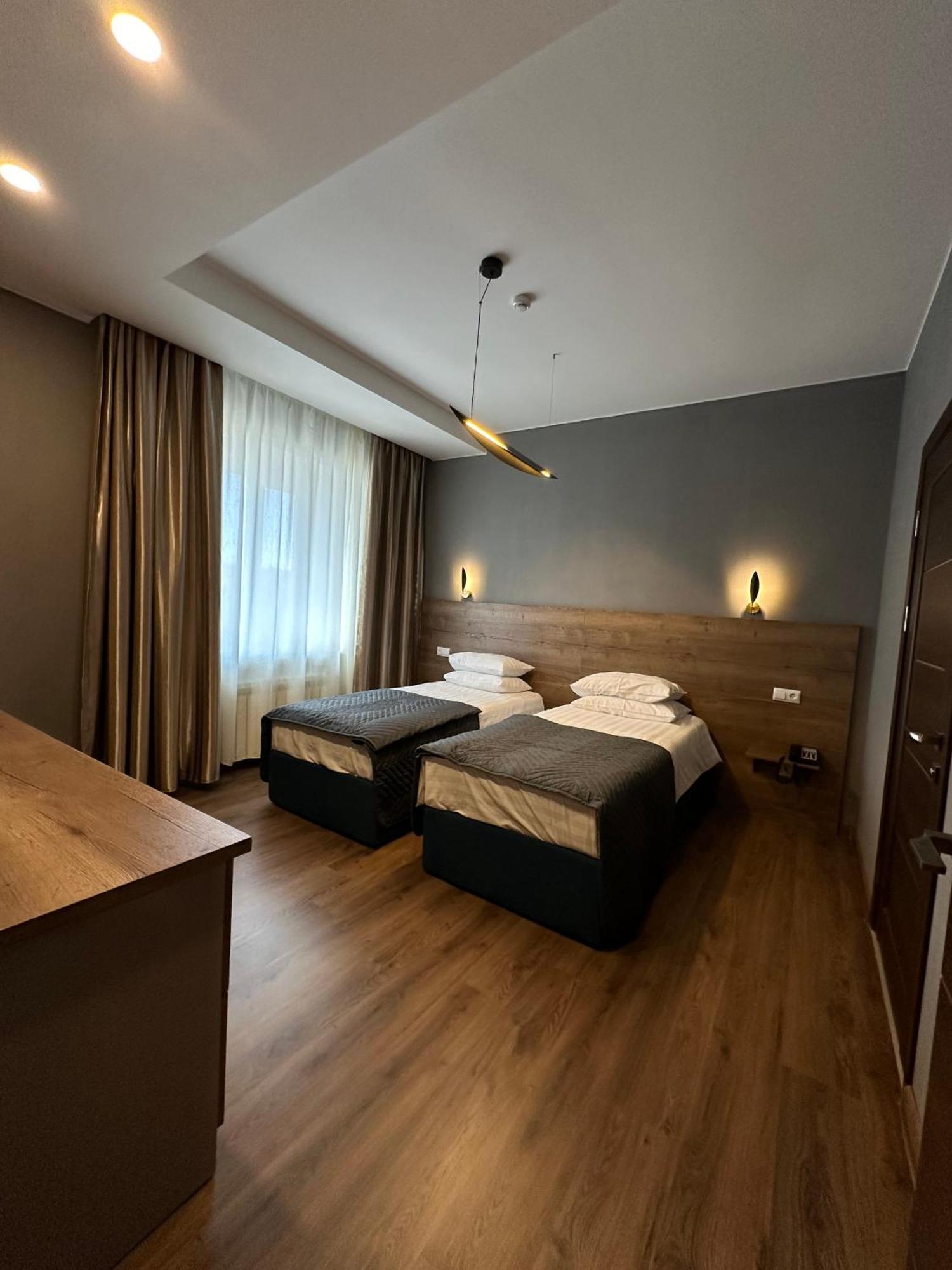 Hotel Gloria Deluxe Borovoe Buitenkant foto